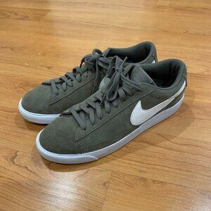 Nike Blazer Low Olive Mens 8.5 Sneakers Green Suede Shoes